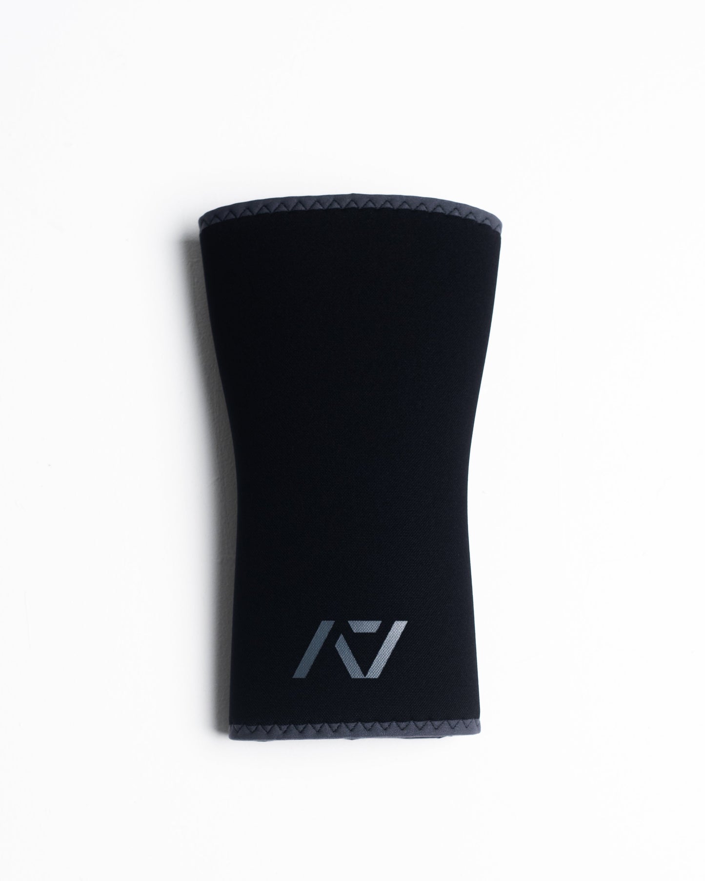 A7 IPF Approved Hourglass Knee Sleeves feature an hourglass-shaped centre taper fit to help provide knee compression while maintaining proper tightness around the calf and quad, offered in three stiffnesses (Flexi, Stiff and Rigor Mortis). Shop the full A7 Powerlifting IPF Approved Equipment collection. The IPF Approved Kit includes Powerlifting Singlet, A7 Meet Shirt, A7 Zebra Wrist Wraps and A7 Deadlift Socks. All A7 Powerlifting Equipment shipping to UK, Norway, Switzerland and Iceland.