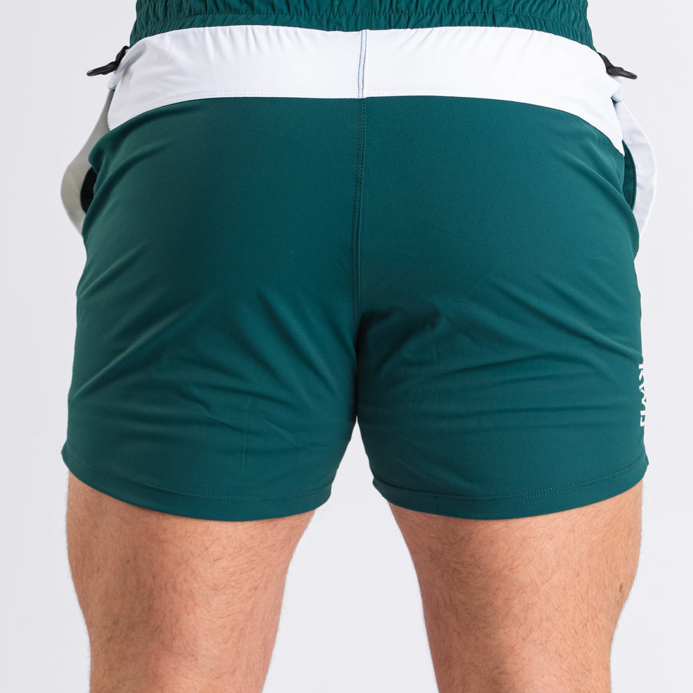 
                      
                        360GO was created to provide the flexibility for all movements in your training while offering comfort. These shorts offer 360 degrees of stretch in all angles and allow you to remain comfortable without limiting any movement in both training and life environments. Designed with a wide drawstring to easily adjust your waist without slipping. Purchase 360GO KWD Squat Shorts from A7 UK. All A7 Powerlifting Equipment shipping to UK, Norway, Switzerland and Iceland.
                      
                    