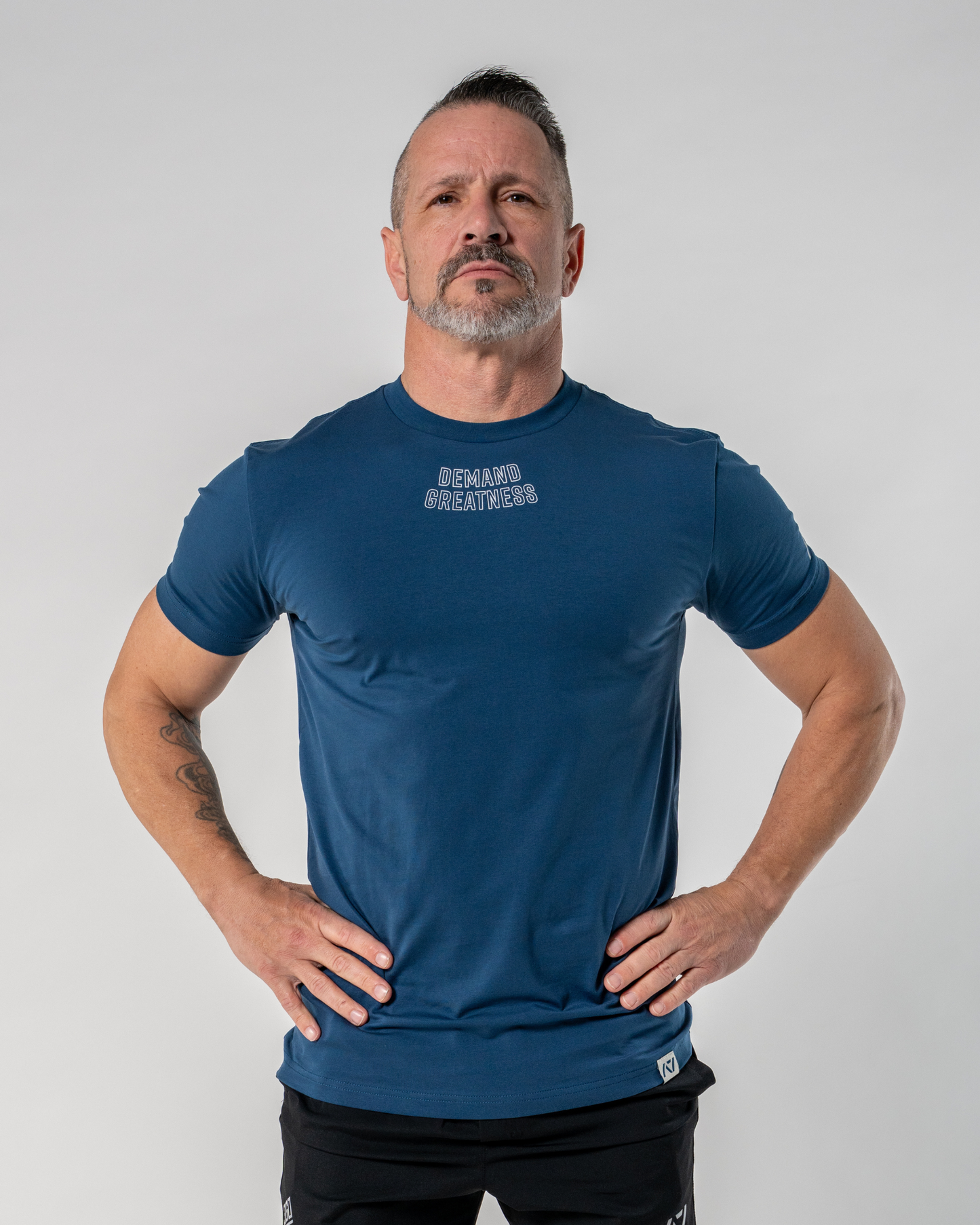 Demand Greatness True-Fit Tides is our new meet shirt design highlighting Demand Greatness with a double outline font to showcase your impact on the platform. The Shirt is IPF Approved. Shop the full A7 Powerlifting IPF Approved Equipment collection. The IPF Approved Kit includes Powerlifting Singlet, A7 Meet Shirt, A7 Zebra Wrist Wraps, A7 Deadlift Socks, Hourglass Knee Sleeves (Stiff and Rigor Mortis Knee Sleeves). All A7 Powerlifting Equipment shipping to UK, Norway, Switzerland and Iceland.