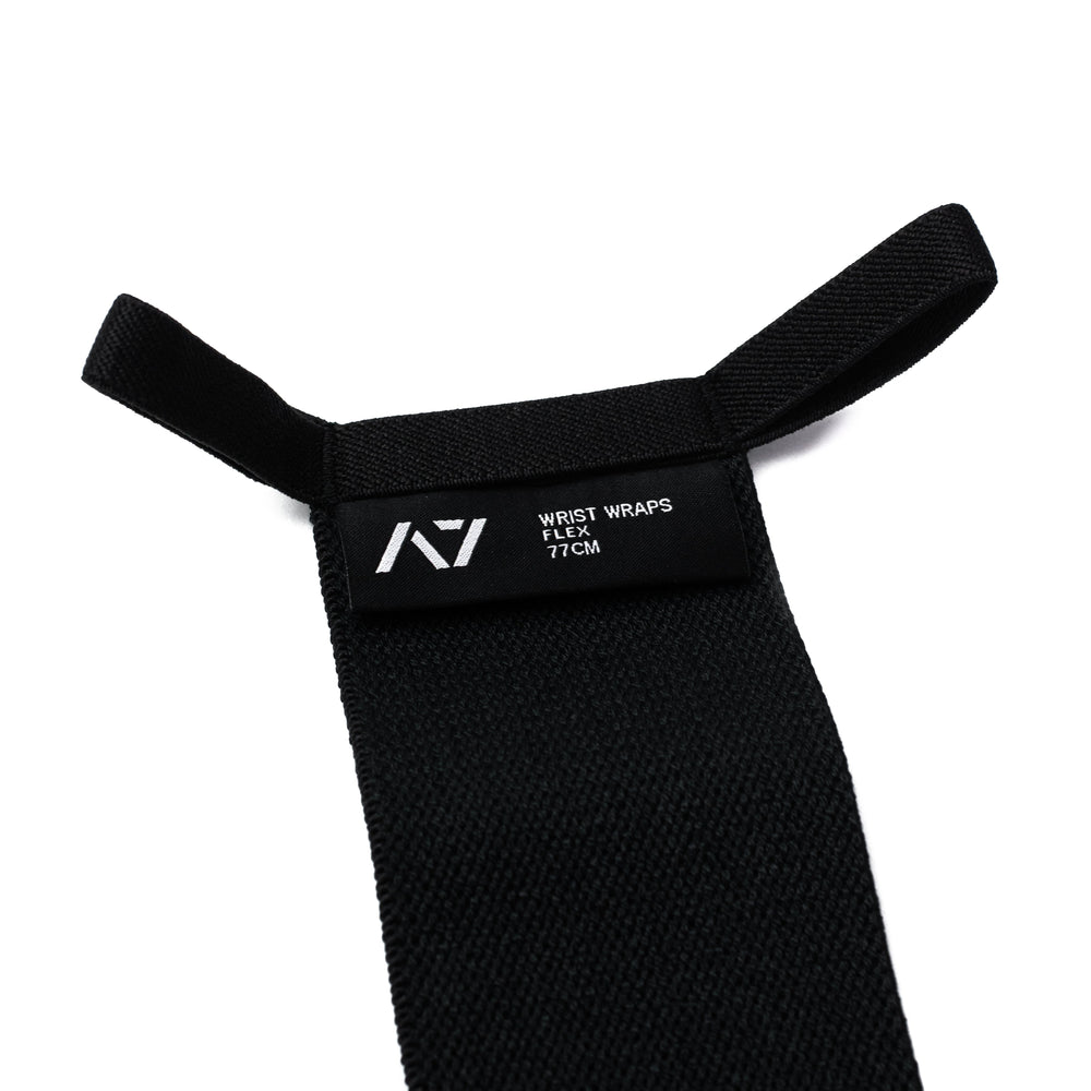 
                      
                        This Stealth colourway was created to mute out the logos and keep contrast at a minimum. A colourway that lets your performance and dedication remain the focus while still providing the level of quality, support and comfort you demand from your products. These wrist wraps are a perfect addition to your IPF approved kit.
                      
                    